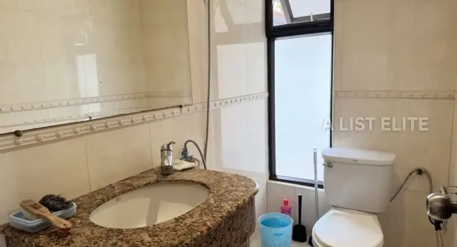 À vendre 4 chambres maison à Jomtien, Pattaya