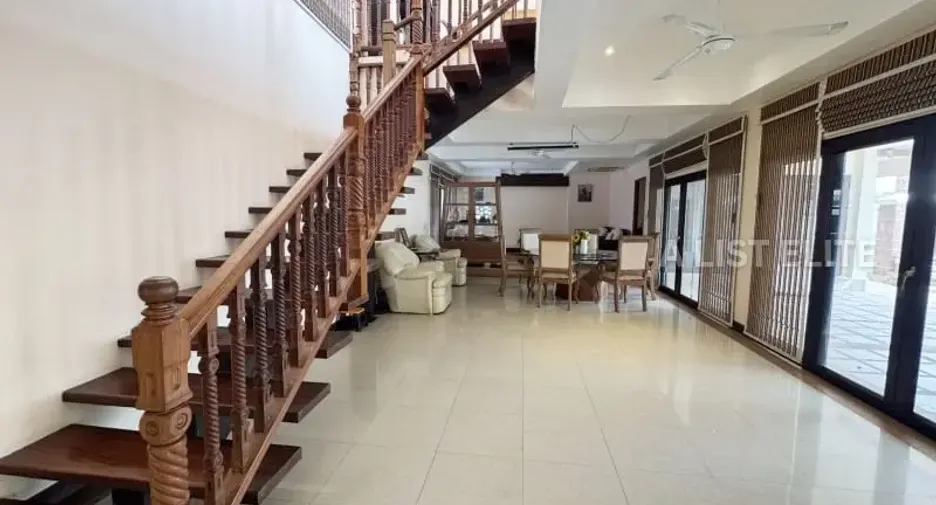 À vendre 4 chambres maison à Jomtien, Pattaya