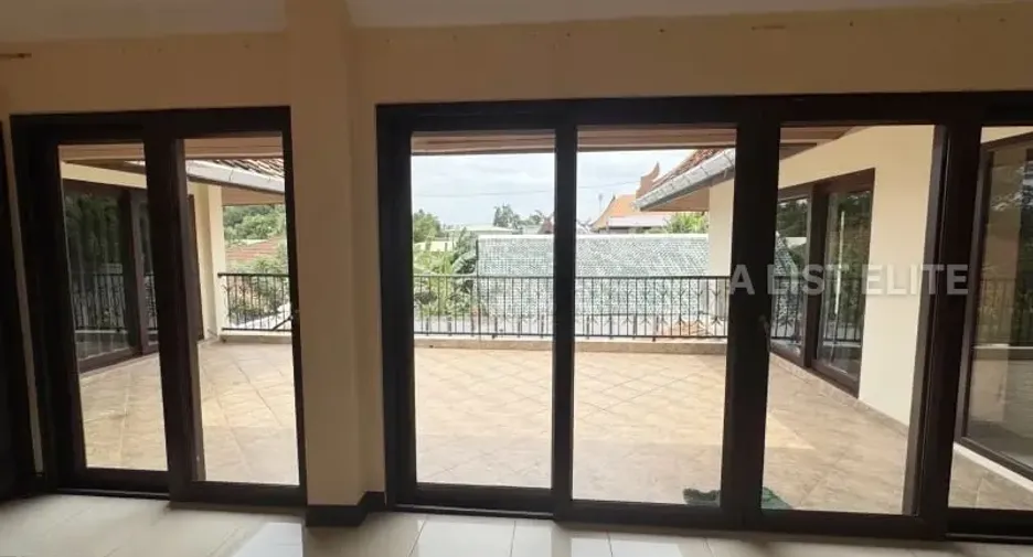 À vendre 4 chambres maison à Jomtien, Pattaya