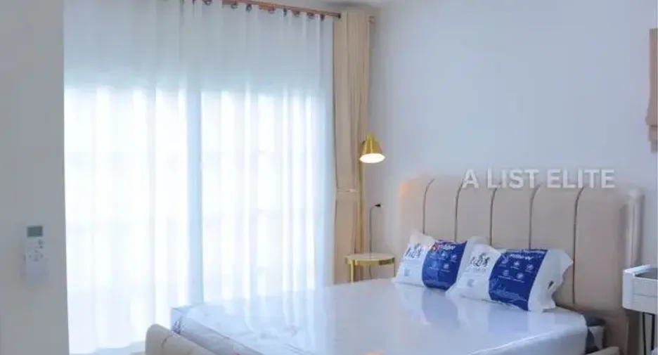 Casa en alquiler de 4 habitaciones en Bang Phli, Samut Prakan
