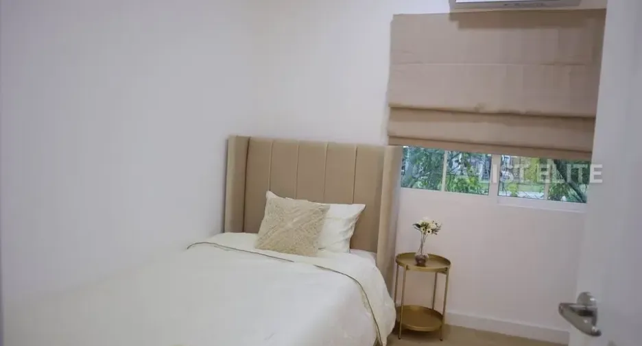 Casa en alquiler de 4 habitaciones en Bang Phli, Samut Prakan