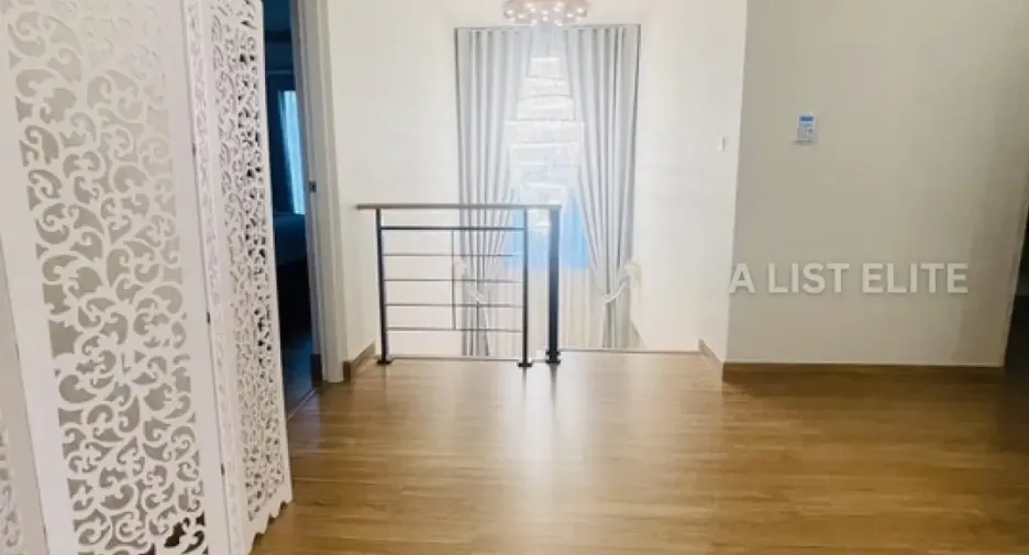 Haus zur Miete mit 4 Zimmer in Bang Phli, Samut Prakan