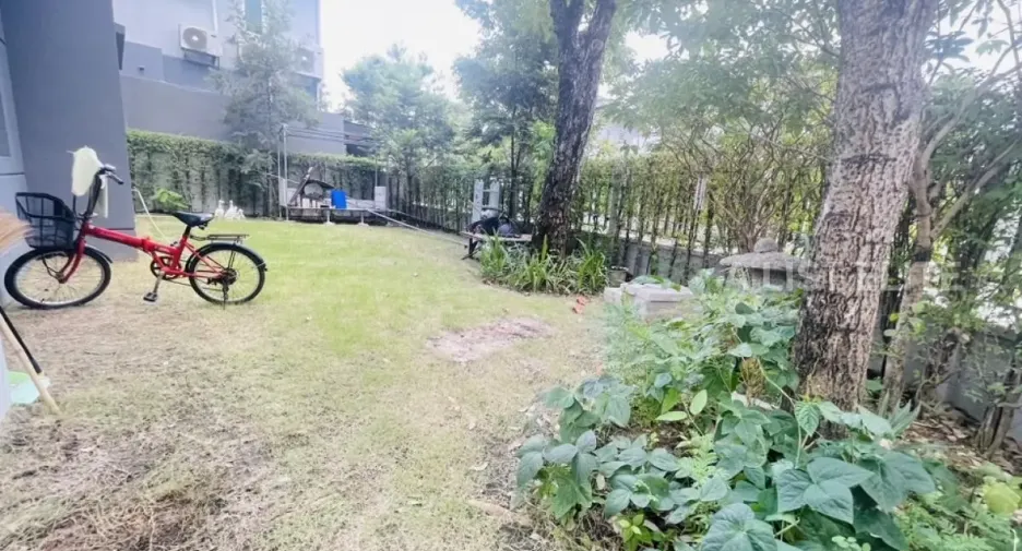 Haus zur Miete mit 4 Zimmer in Bang Phli, Samut Prakan