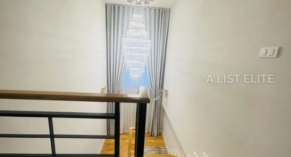 À vendre 4 chambres maison à Bang Phli, Samut Prakan