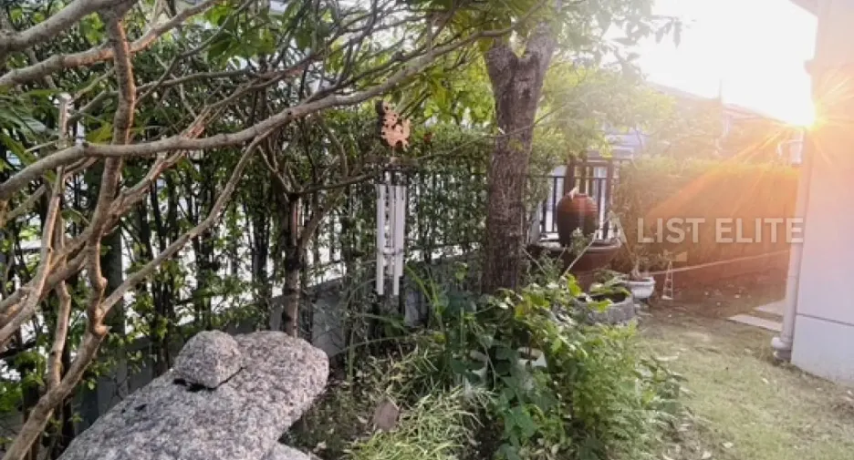 À vendre 4 chambres maison à Bang Phli, Samut Prakan