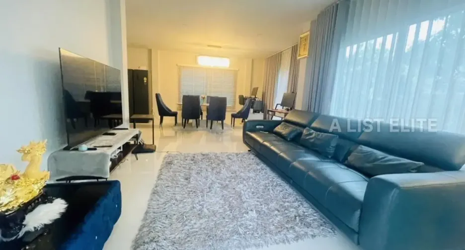 À vendre 4 chambres maison à Bang Phli, Samut Prakan