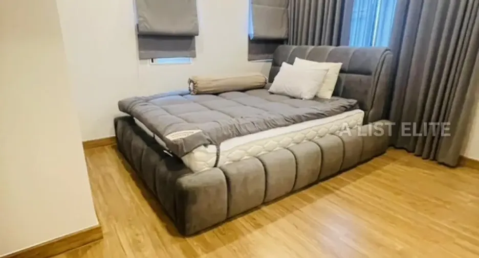 À vendre 4 chambres maison à Bang Phli, Samut Prakan