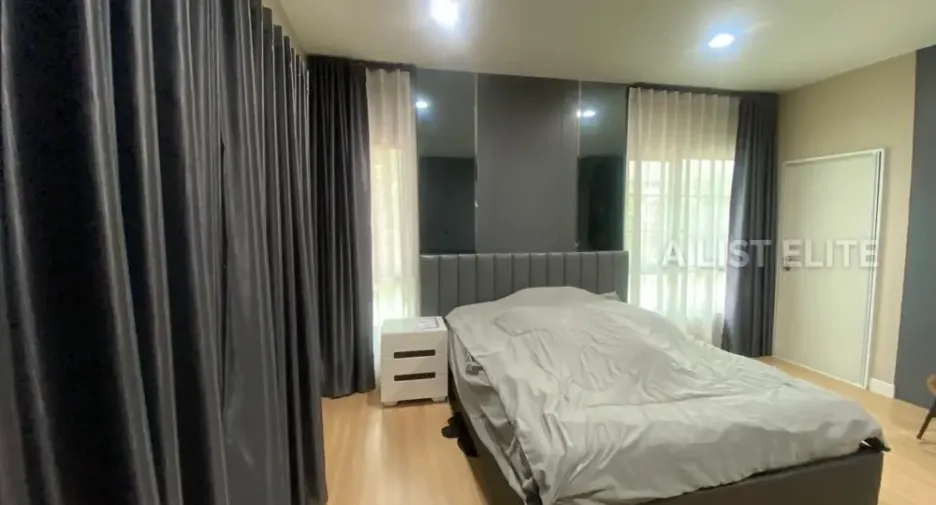 Продажа 4 спальни дом в Bang Pa-in, Phra Nakhon Si Ayutthaya