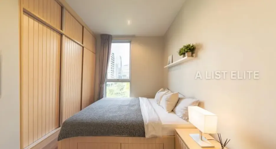 For sale 2 bedrooms condo in Watthana, Bangkok