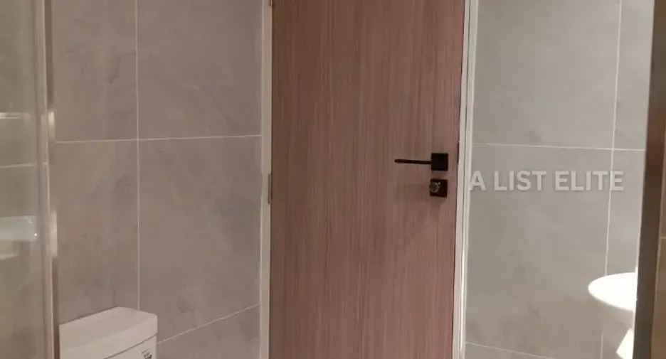 Condo en venta de 2 habitaciones en Khlong Toei, Bangkok