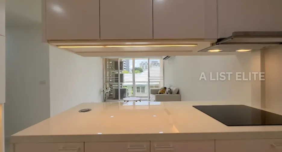 Condo en venta de 2 habitaciones en Khlong Toei, Bangkok