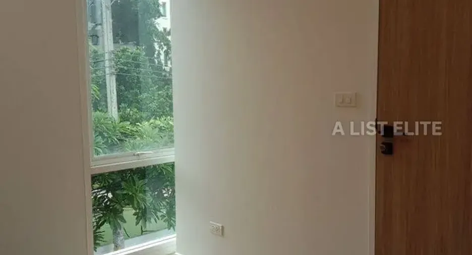 Condo en venta de 2 habitaciones en Khlong Toei, Bangkok