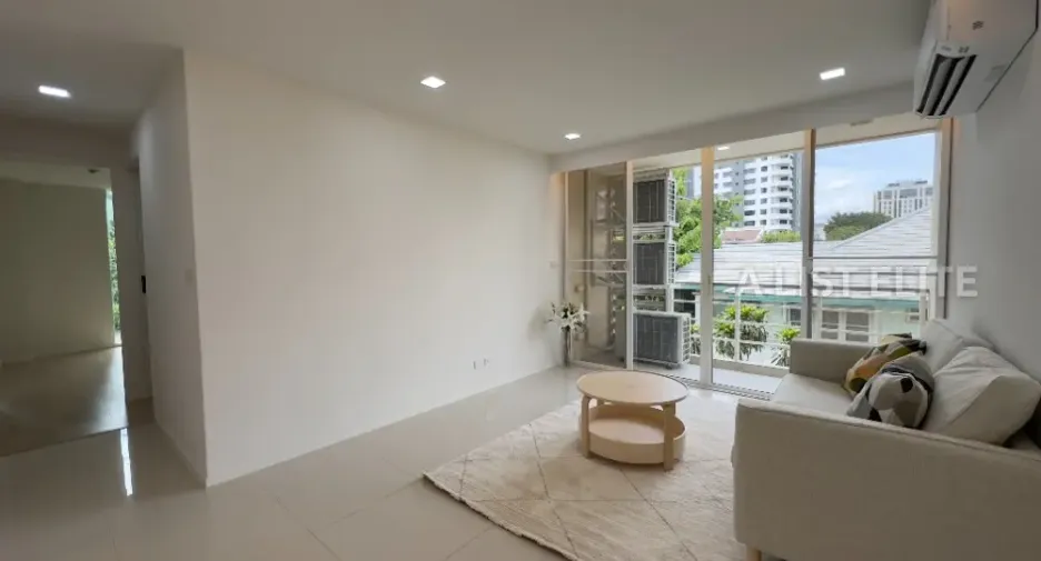 Condo en venta de 2 habitaciones en Khlong Toei, Bangkok