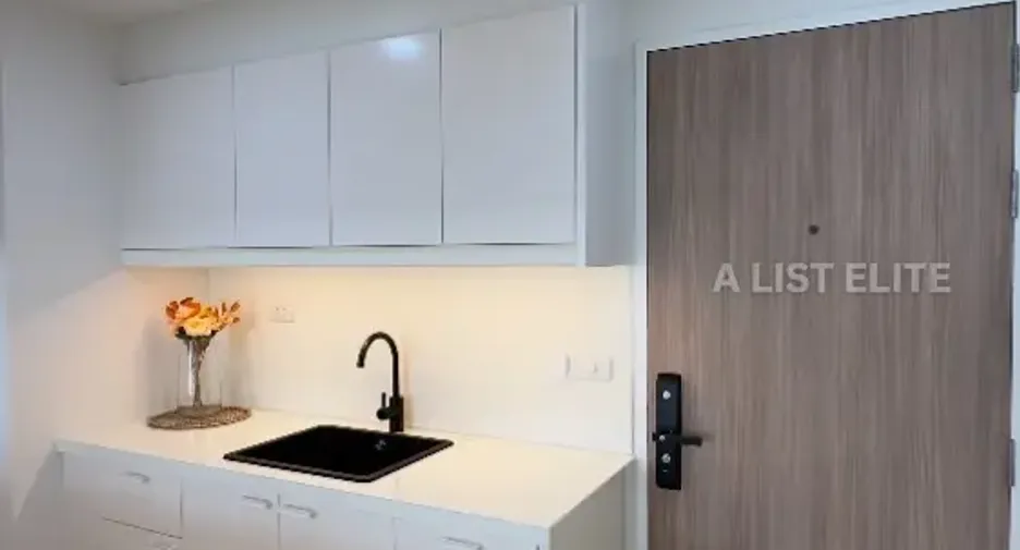 Condo en venta de 2 habitaciones en Khlong Toei, Bangkok