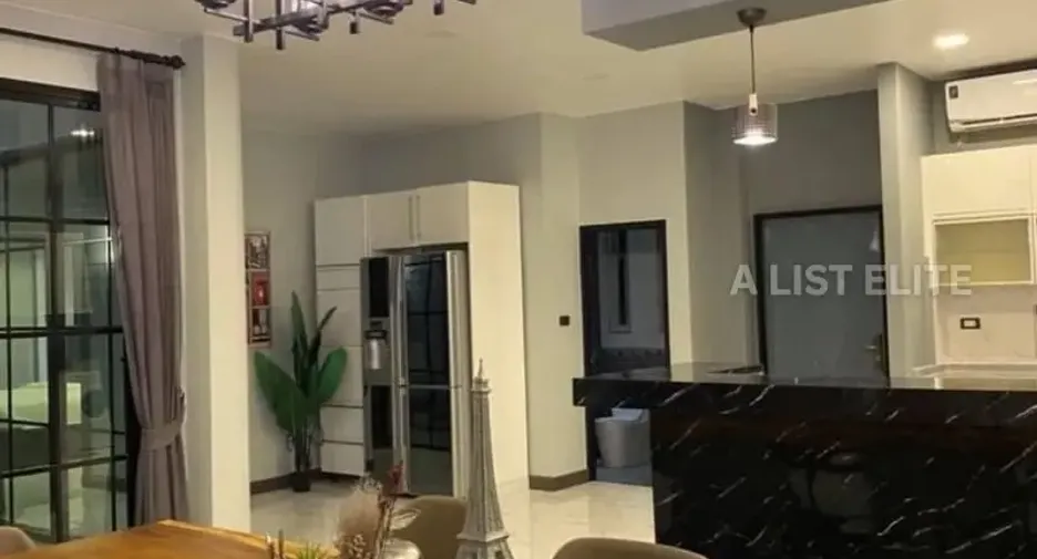 出租 5 卧室 独立屋 在 Bang Lamung, Chon Buri