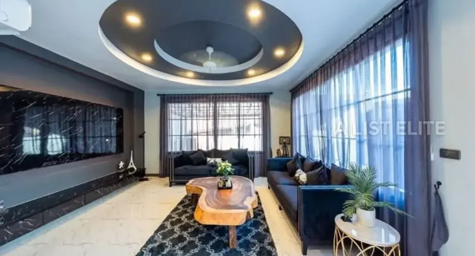 出租 5 卧室 独立屋 在 Bang Lamung, Chon Buri