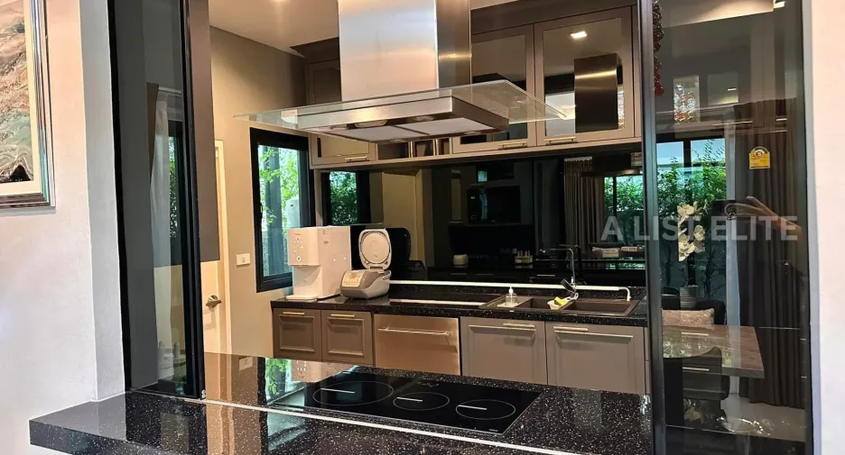 For rent and for sale 5 bedrooms condo in Prawet, Bangkok