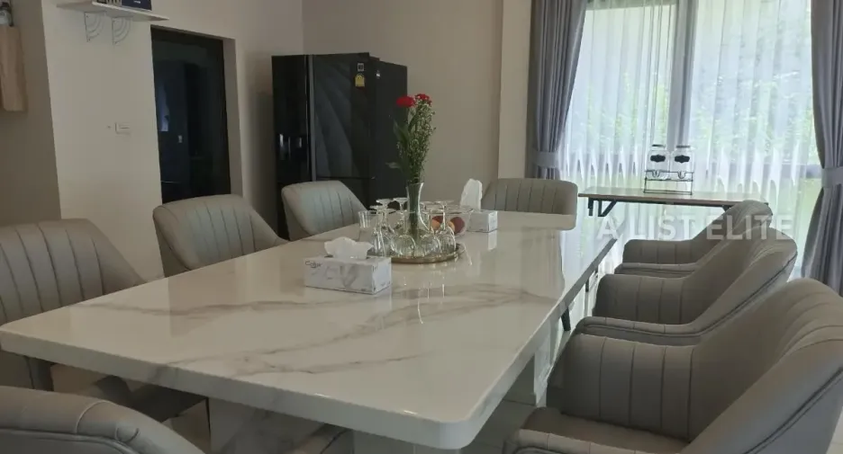 For rent 4 bedrooms condo in Bang Kruai, Nonthaburi