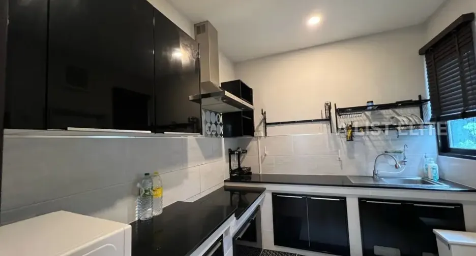 For rent 4 bedrooms condo in Bang Kruai, Nonthaburi