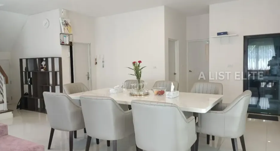 For rent 4 bedrooms condo in Bang Kruai, Nonthaburi