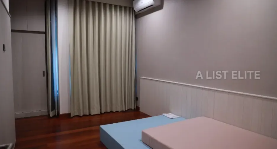 Wohnung zur Miete und zum Kauf mit 3 Zimmer in Chatuchak, Bangkok