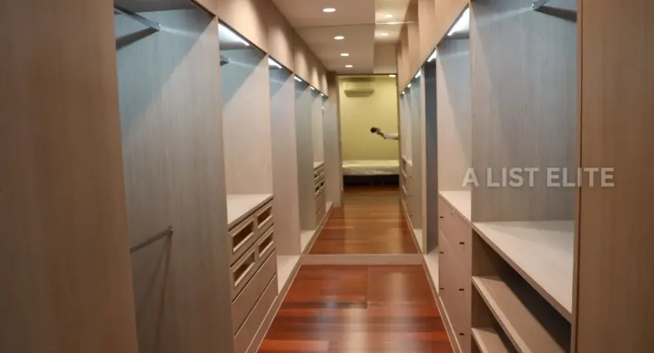 Wohnung zur Miete und zum Kauf mit 3 Zimmer in Chatuchak, Bangkok