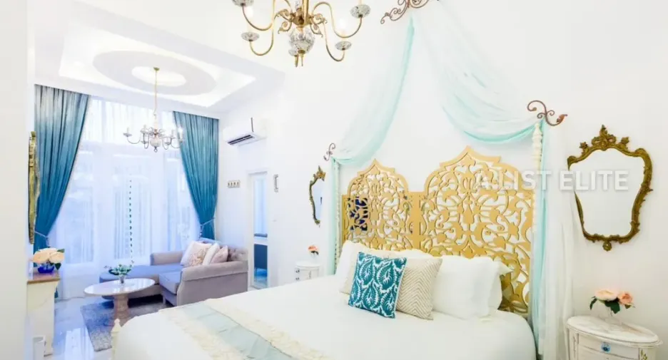 À louer 4 chambres condo à Lat Phrao, Bangkok