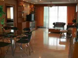 For sale 3 bedrooms condo in Mueang Nonthaburi, Nonthaburi