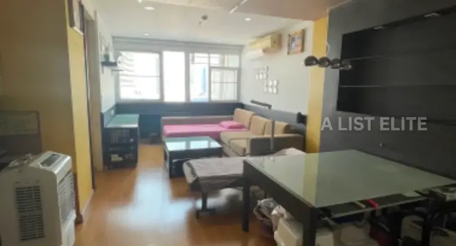 For sale 2 bedrooms condo in Sathon, Bangkok