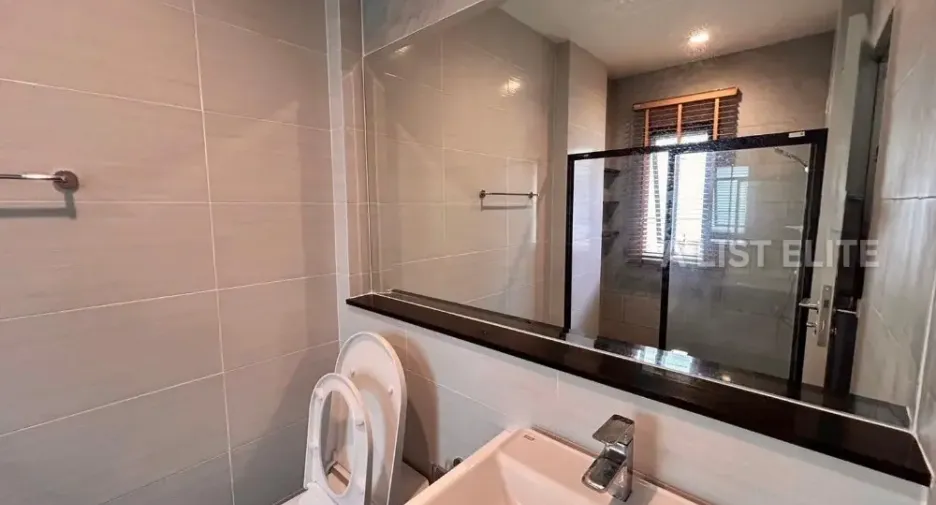 For sale 3 bedrooms house in Bang Phli, Samut Prakan