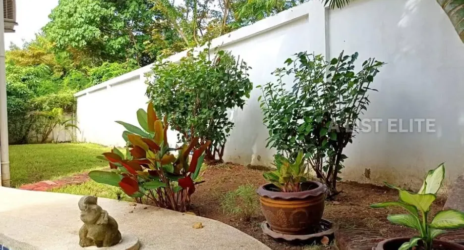 For rent そして for sale 3 ベッドルーム house in Lam Luk Ka, Pathum Thani