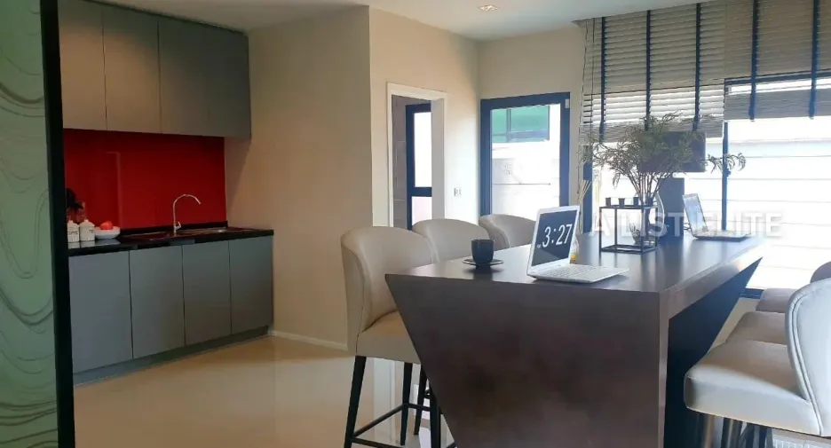 出租 1 卧室 公寓 在 Bang Phli, Samut Prakan