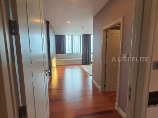 Condo en alquiler de 3 habitaciones en Bang Kapi, Bangkok