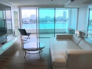 For sale 2 ベッドルーム condo in Dusit, Bangkok
