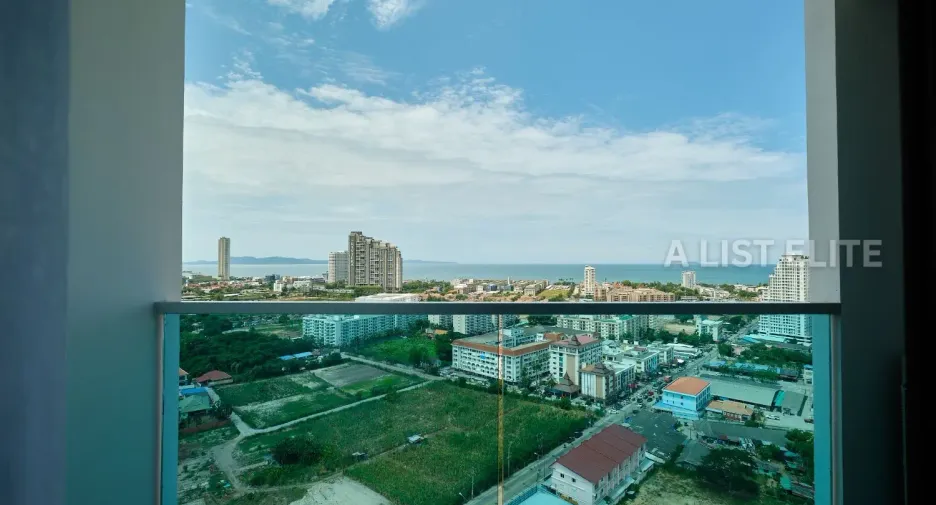 For sale 2 bedrooms condo in Jomtien, Pattaya