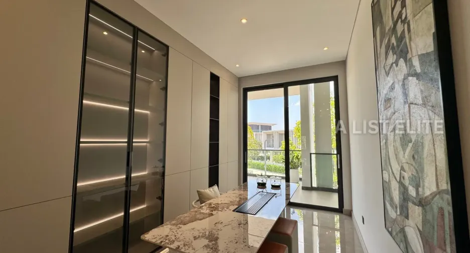 For sale 4 bedrooms house in Huay Yai, Pattaya