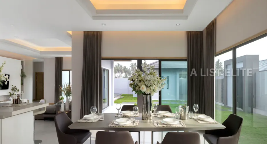 For sale 4 bedrooms house in Bang Lamung, Chonburi