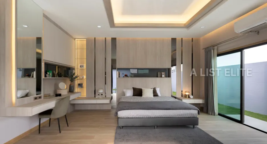 For sale 4 bedrooms house in Bang Lamung, Chonburi