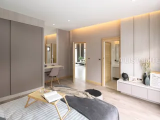 For sale 4 bedrooms house in Bang Lamung, Chonburi