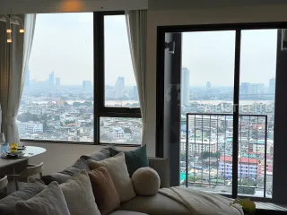 Condo en venta de 2 habitaciones en Khlong San, Bangkok