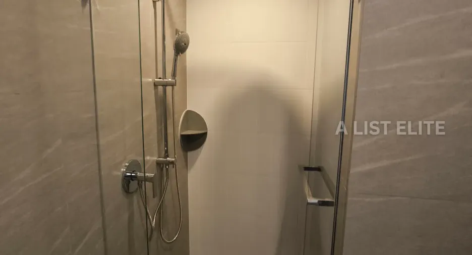 Condo en venta de 2 habitaciones en Khlong San, Bangkok
