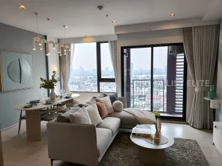 Condo en venta de 2 habitaciones en Khlong San, Bangkok