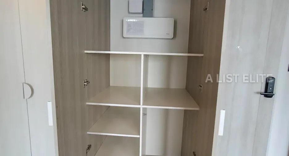 Condo en venta de 2 habitaciones en Khlong San, Bangkok