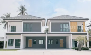 Casa en venta de 4 habitaciones en Bang Lamung, Chonburi