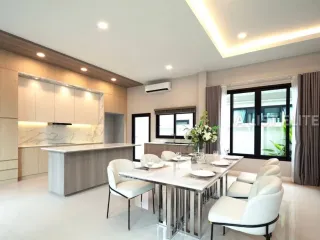 For sale 3 bedrooms house in Bang Lamung, Chonburi