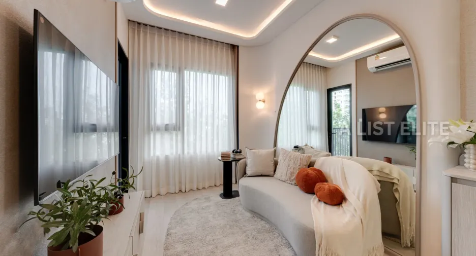 For sale 1 bed condo in Huai Khwang, Bangkok