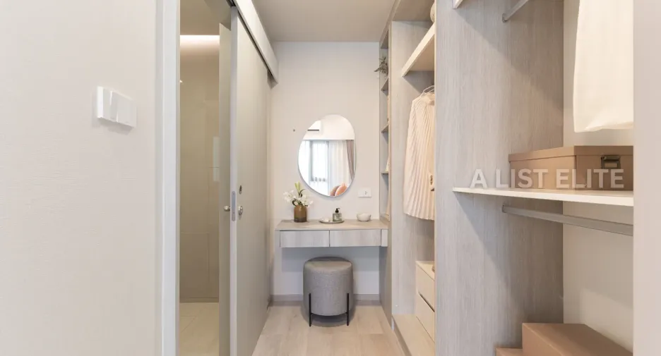 For sale 1 bed condo in Huai Khwang, Bangkok