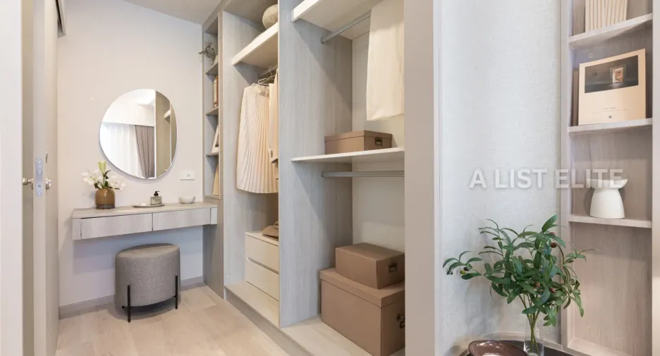 For sale 1 bed condo in Huai Khwang, Bangkok