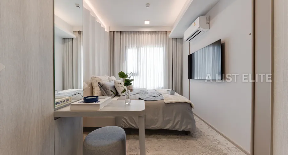 For sale 1 bed condo in Huai Khwang, Bangkok