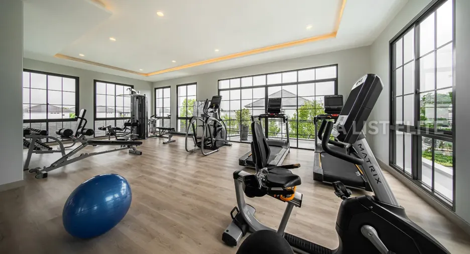 Casa en venta de 5 habitaciones en Prawet, Bangkok